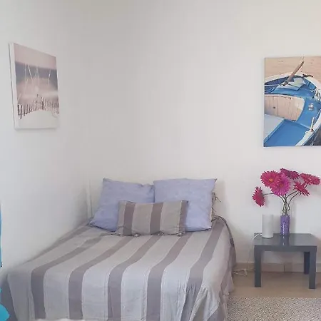 استوديوز أ غولف جوان جولْف جو