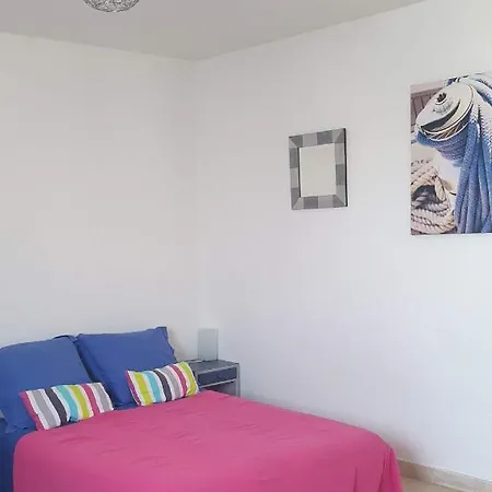 استوديوز أ غولف جوان جولْف جو